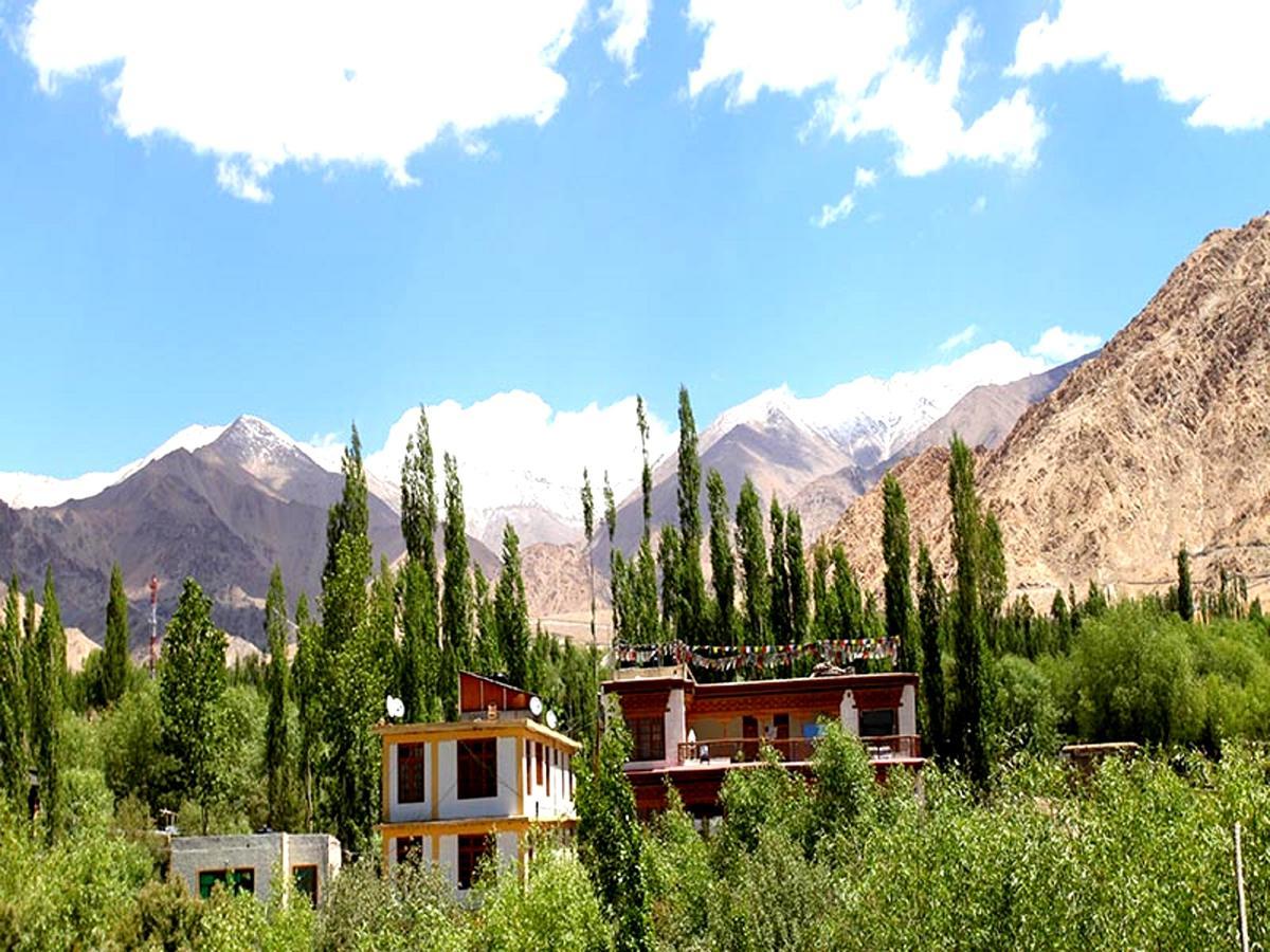 The Hotel Himalaya, 列城 外观 照片