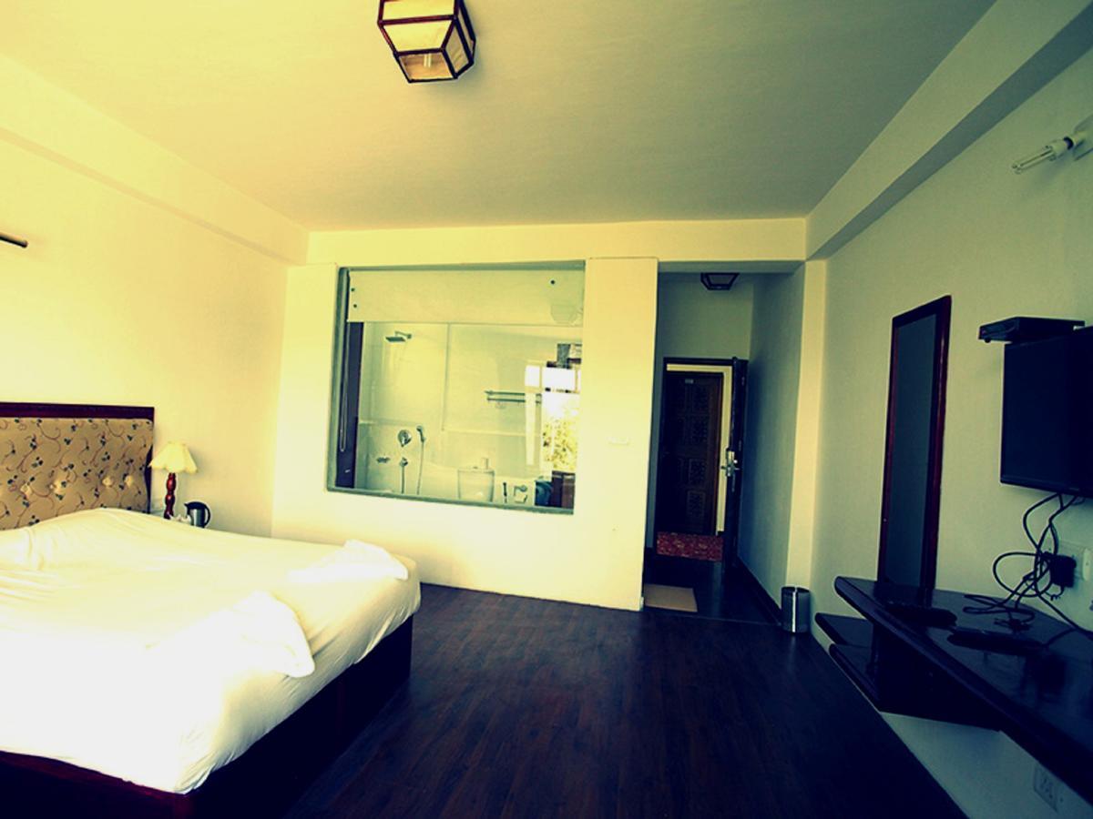 The Hotel Himalaya, 列城 外观 照片