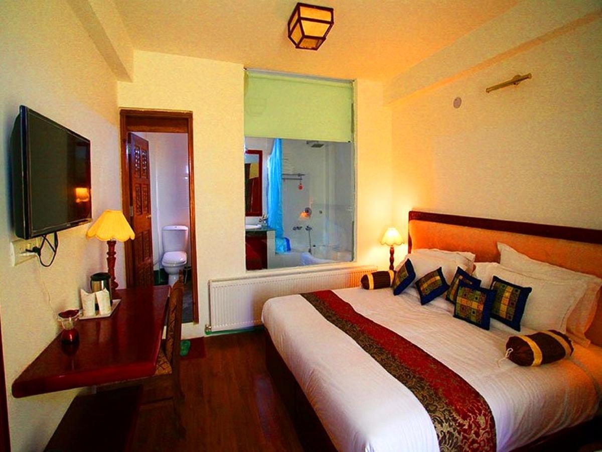 The Hotel Himalaya, 列城 外观 照片