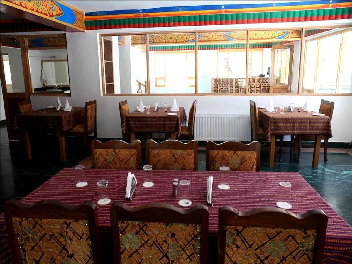 The Hotel Himalaya, 列城 外观 照片