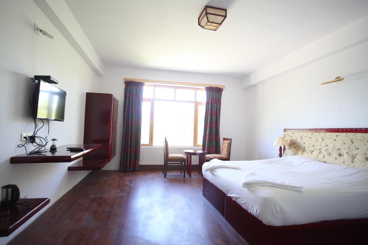 The Hotel Himalaya, 列城 外观 照片